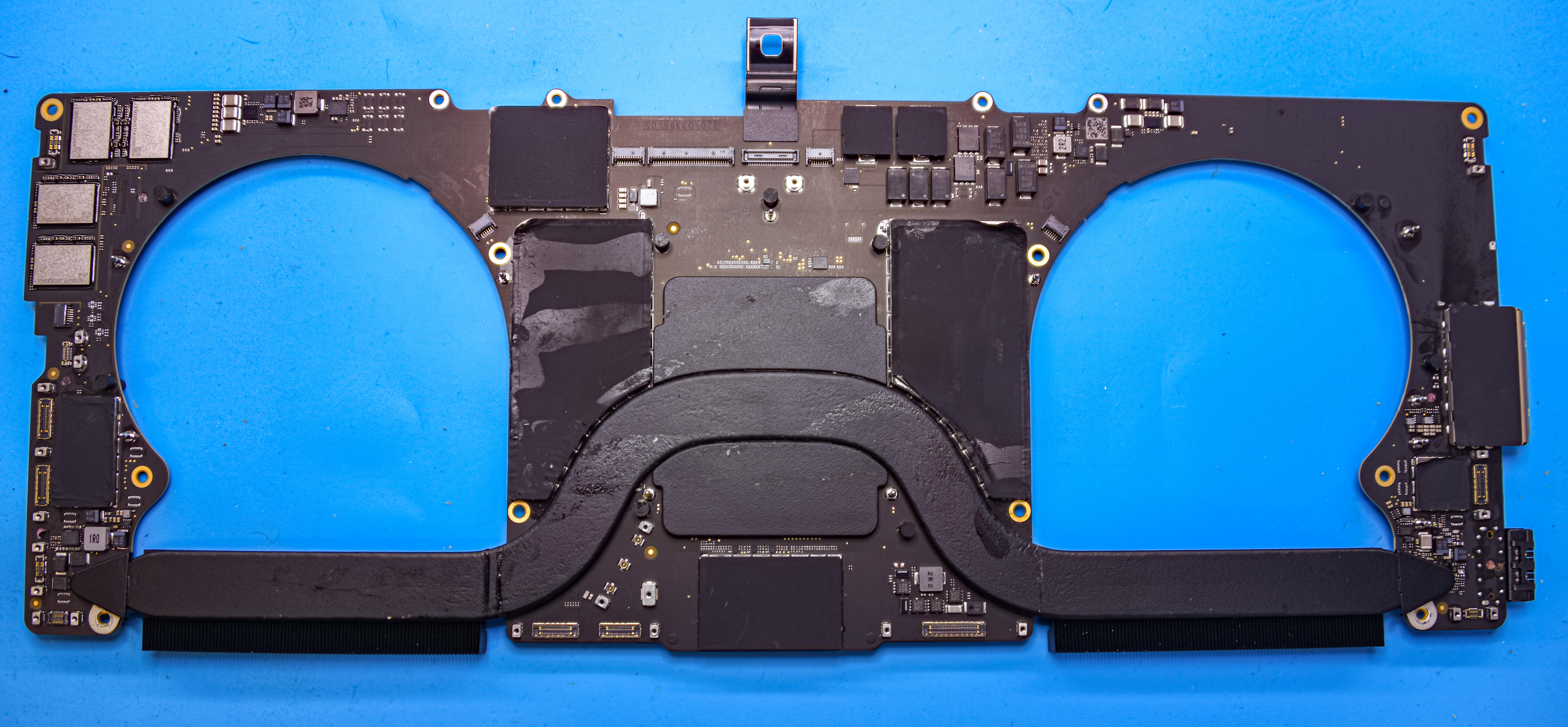 Shell 3403 M MACBOOK PRO A3403 M4 2024 LAPTOP Board number 820-03396-05 Motherboard ...